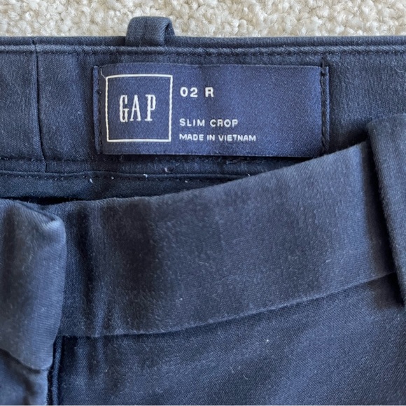 Gap size 2 khaki pants - Picture 2 of 7